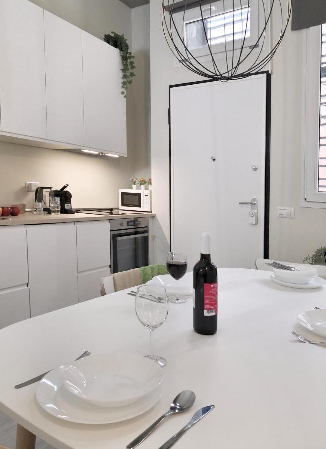 Luxury Apartment Near Niguarda Graziano39 Милан Экстерьер фото